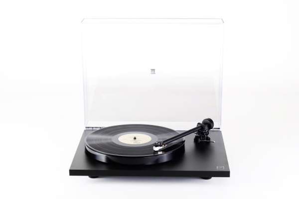 Rega Planar 1 (mit Tonabnehmer Rega Carbon) Schwarz Matt