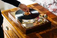 Pro-Ject The Classic Reference