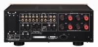 Accuphase E-700
